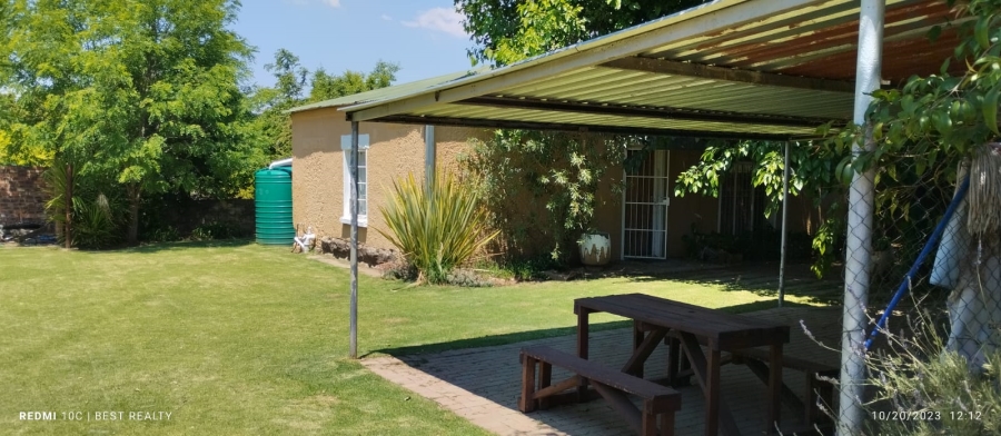  Bedroom Property for Sale in Ladybrand Free State